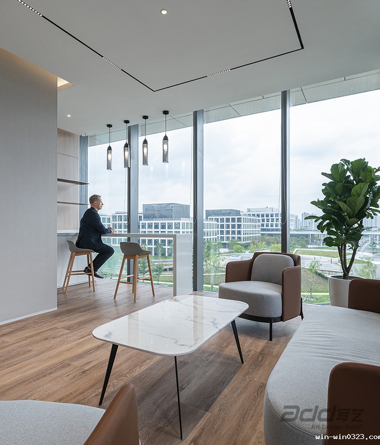 蔚来汽车办公楼装修-VIP休息室-pc